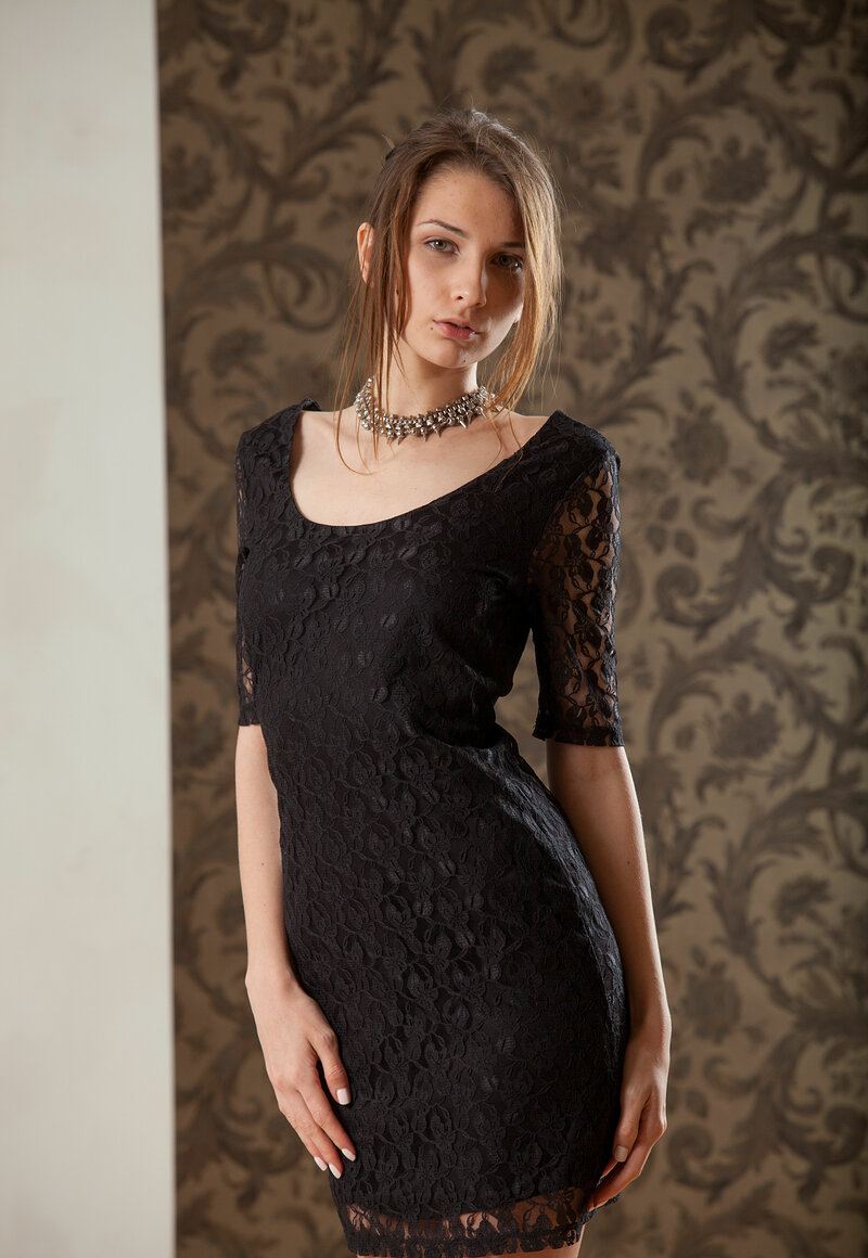 Алиса, 25